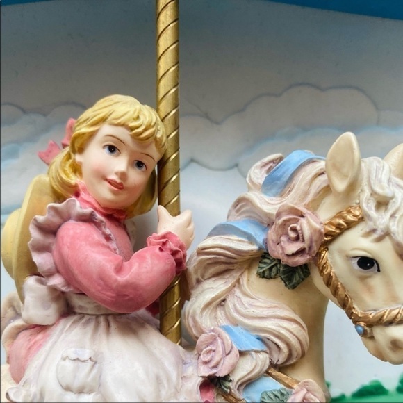 Music box Bradford exchange Carousel Daydream horse slept away 1984 vintage - Picture 3 of 7